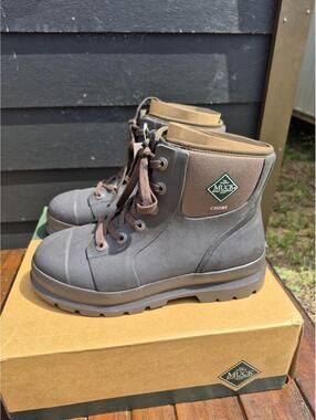 MUCK BROWN CHORE CLASSIC Boots Versatile Comfort & Style Size 8 Mens 9 Wmn $140